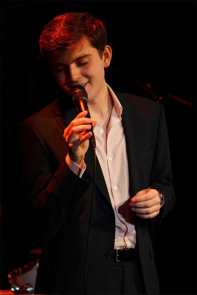 David Marino - Chanteur Com&eacute;dien