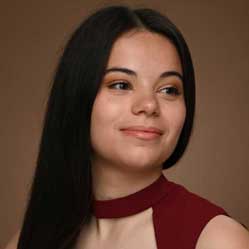 Artiste de com&eacute;die musicale : Agathe Prunel – More Artists Management
